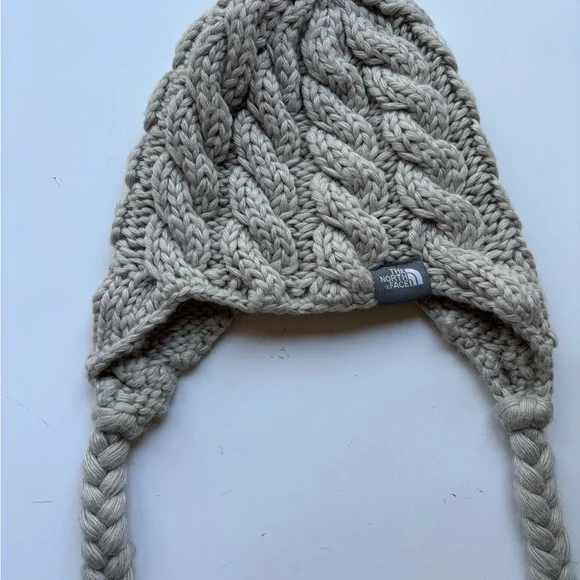 The North Face Women's Knit Braided Gray Beanie - Picture 2 of 5
